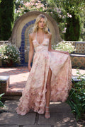 Vestido elegante Vera de Alessia Madrid, con diseño sofisticado y detalles modernos, en color y estilo que resaltan la moda femenina.