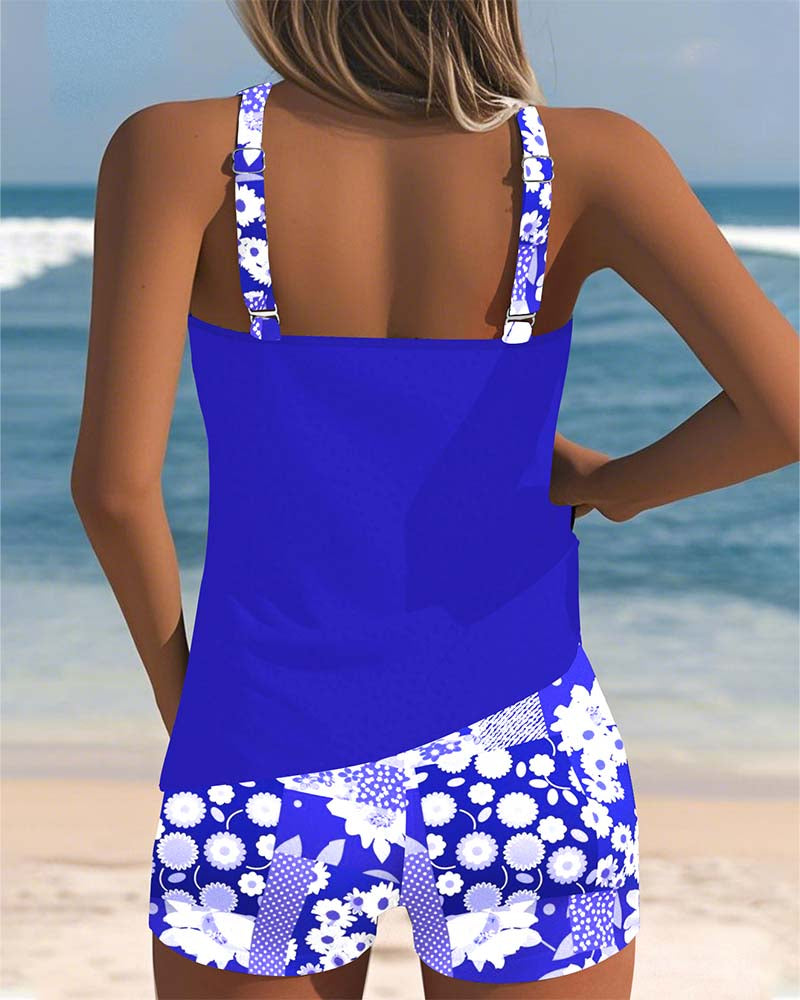 Bañador de dos piezas Sabrina de Alessia Madrid con corte cómodo y diseño floral, ideal para verano y playa.