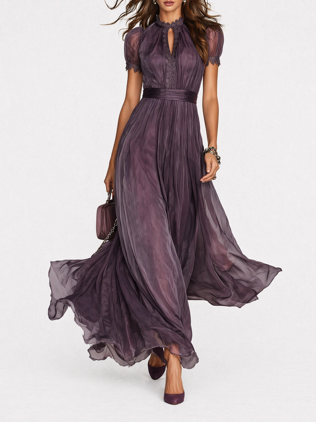 Vestido largo morado de Alessia Madrid con escote en V y ribete de encaje, diseñado para ocasiones elegantes.