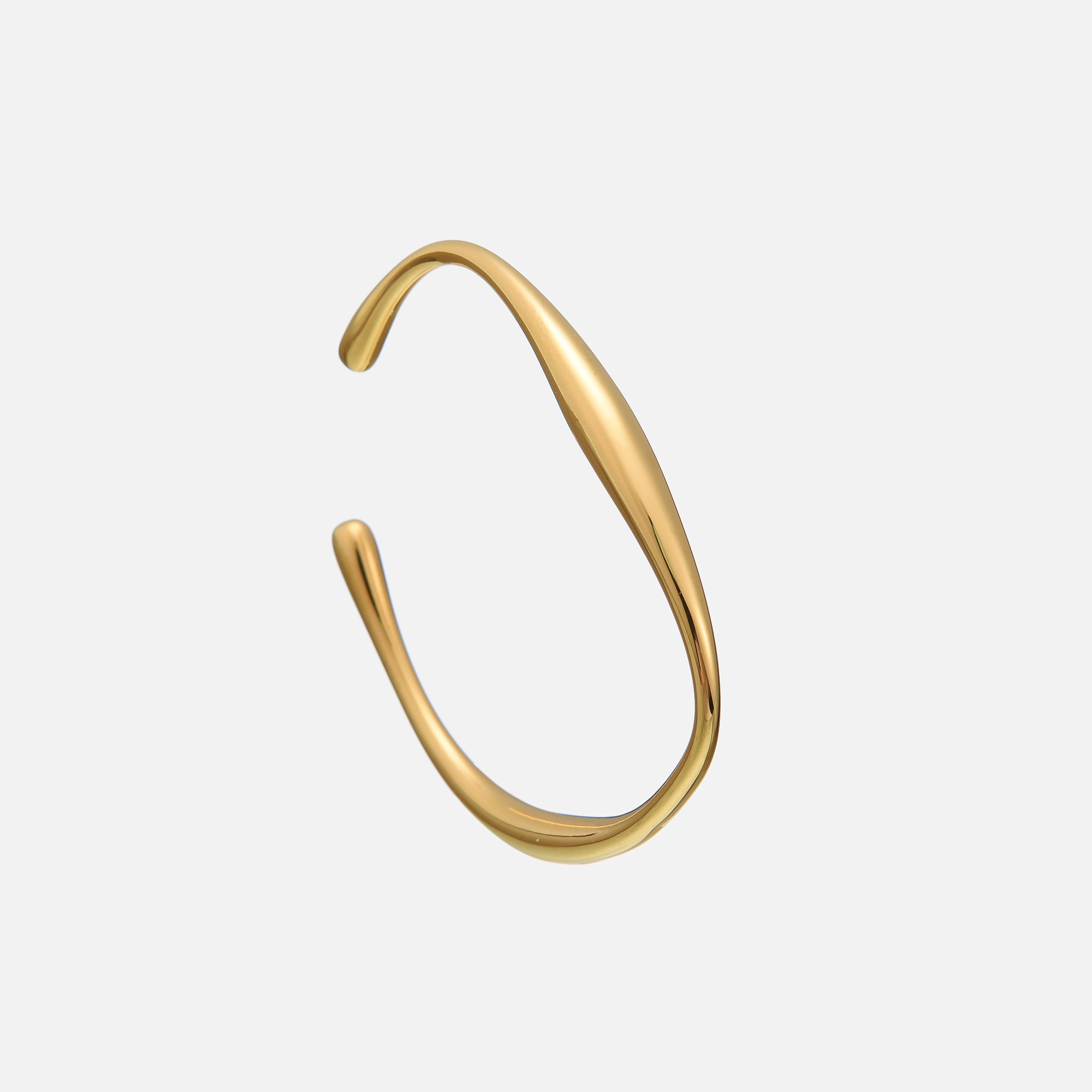 Pulsera Lysa de Alessia Madrid con diseño elegante y detalles delicados, perfecta para complementar cualquier estilo.