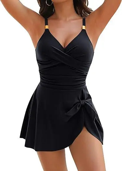 Bañador Alessia Madrid Selina con falda en color vibrante, diseño de una pieza para playa y piscina, estilo elegante y cómodo.
