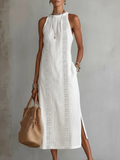 Vestido midi de lino Jimena de Alessia Madrid con cuello mao, en color natural y diseño elegante.